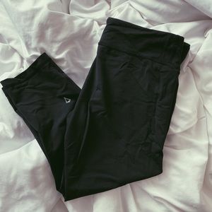 Ivivva athletic crops